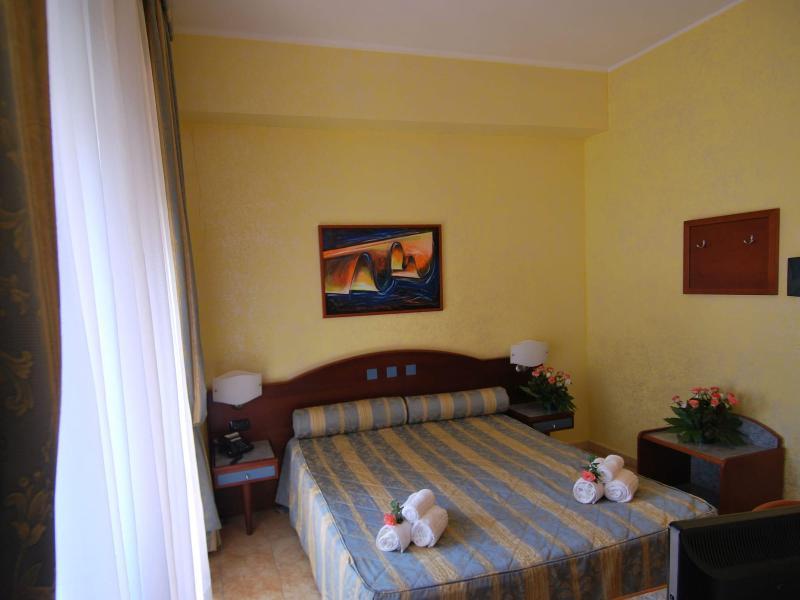 Hotel San Giuseppe - Cityhotel Catanzaro Exterior foto
